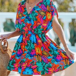 🌸NWTs CUPSHE Tropical mini dress, Size M. New with tags.